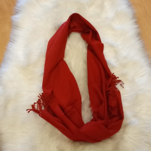 Red Pashmina Cashmere Feel Winter Scarf - Picture 10 of 15